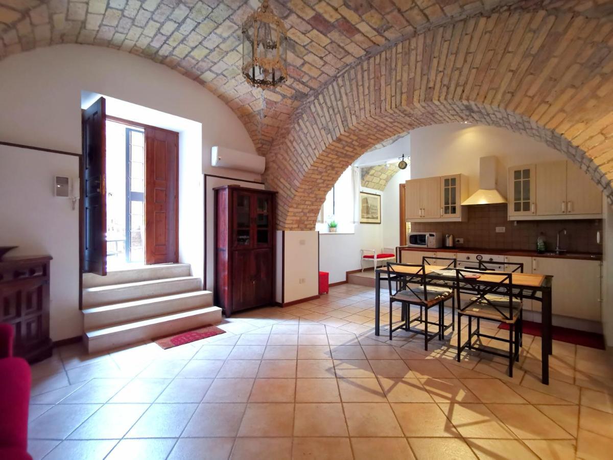 רומא Colosseo Home - 29061 מראה חיצוני תמונה